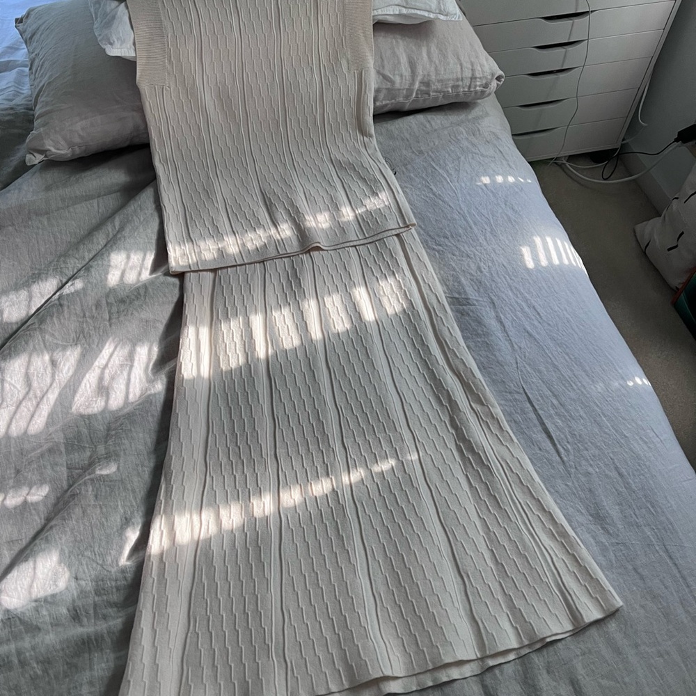 Cyrus Cream Midi Skirt
